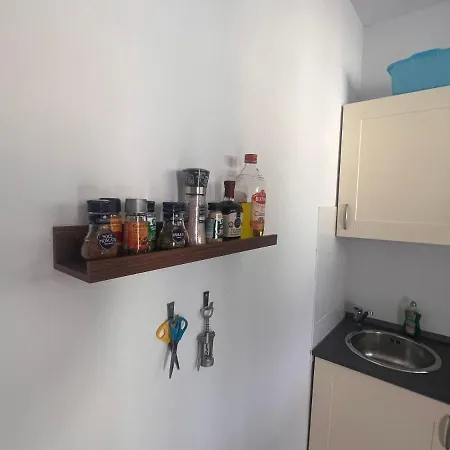 Como Lake With Two People Lake View And Near Beach Appartement Acquaseria