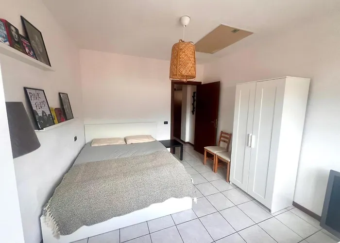 Appartement Como Lake With Two People Lake View And Near Beach